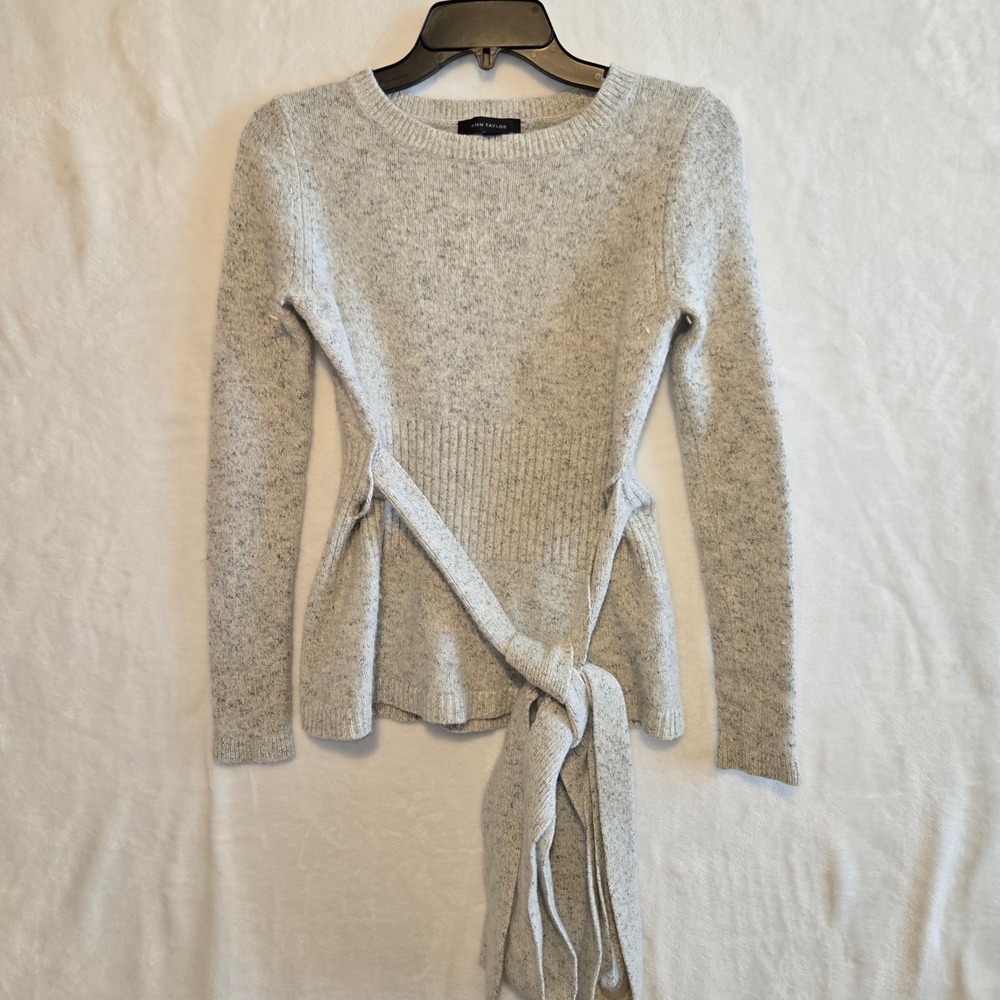 Ann Taylor Sweater Tie Waist Ribbed Knit Light Gray Long Sleeve Women's Small
